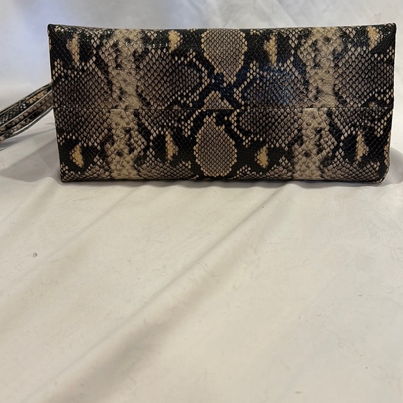 NWT Mario Valentino snake print leather shoulder bag - Picture 12 of 14
